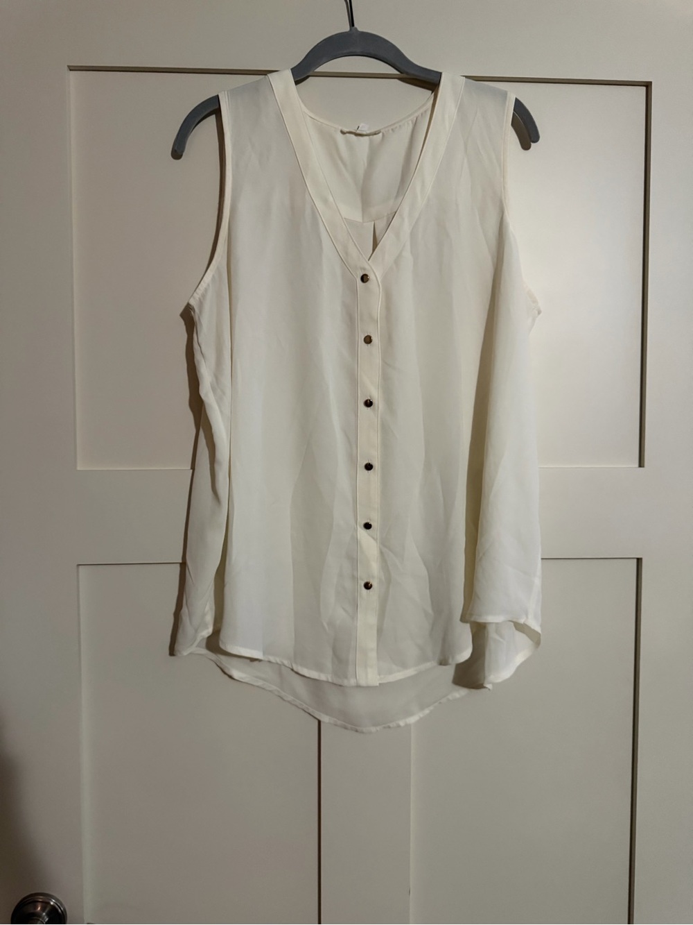 Maurices Cream Sleeveless V-Neck Button Front Blouse